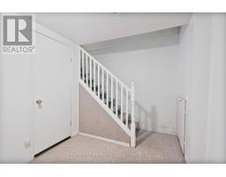 18 BRENTWOOD CRESCENT - 29