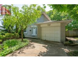 18 BRENTWOOD CRESCENT - 4