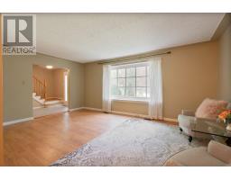 18 BRENTWOOD CRESCENT - 9
