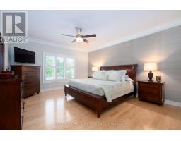 1924 RIVERBEND ROAD - 18