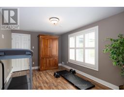 1924 RIVERBEND ROAD - 30