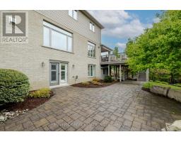 1924 RIVERBEND ROAD - 42