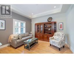 1924 RIVERBEND ROAD - 8