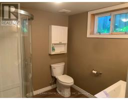1163 FARNSBOROUGH CRESCENT - 13
