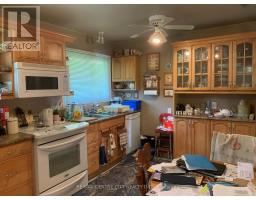 1163 FARNSBOROUGH CRESCENT - 5