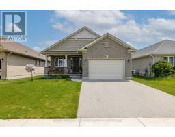 31 ACORN TRAIL - 1