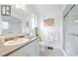 31 ACORN TRAIL - 17