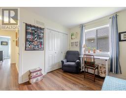 31 ACORN TRAIL - 21