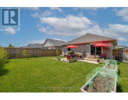 31 ACORN TRAIL - 35