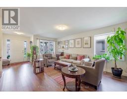31 ACORN TRAIL - 8
