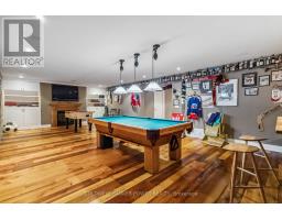 21 CHRISTIE STREET - 33