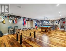 21 CHRISTIE STREET - 34