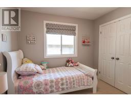 92 RIDGE STREET - 16