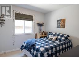 92 RIDGE STREET - 18
