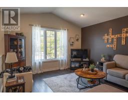 92 RIDGE STREET - 3