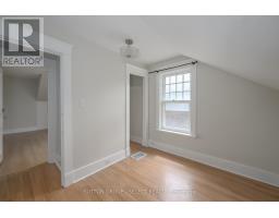 883 WATERLOO STREET - 21