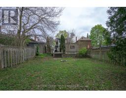 883 WATERLOO STREET - 31