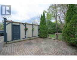 883 WATERLOO STREET - 33