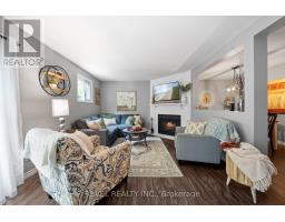 2 - 486 SPRINGBANK AVENUE N - 17