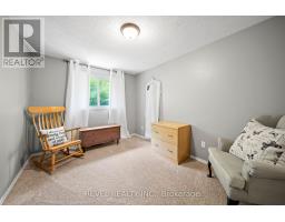 2 - 486 SPRINGBANK AVENUE N - 26