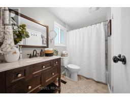 2 - 486 SPRINGBANK AVENUE N - 27