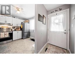 2 - 486 SPRINGBANK AVENUE N - 9