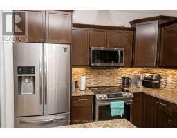 1728 BEAVERBROOK AVENUE - 14