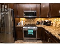1728 BEAVERBROOK AVENUE - 16
