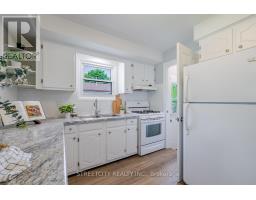 41 FENNELL CRESCENT - 14