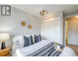 41 FENNELL CRESCENT - 20