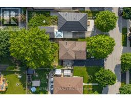 41 FENNELL CRESCENT - 43