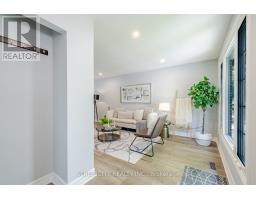 41 FENNELL CRESCENT - 5
