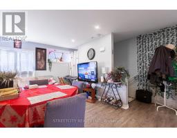 1053 OXFORD STREET E - 26
