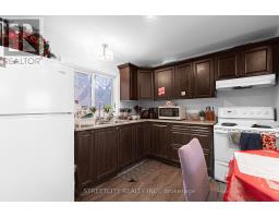 1053 OXFORD STREET E - 28