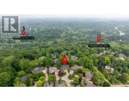 47 WOODS EDGE CLOSE - 47
