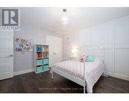 311 AMBLESIDE DRIVE - 24