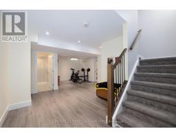 311 AMBLESIDE DRIVE - 28