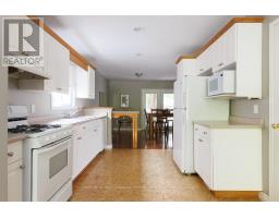 581 HARRIS CIRCLE - 10