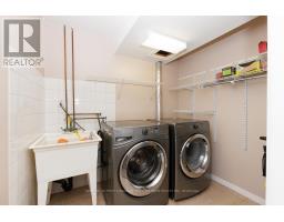 581 HARRIS CIRCLE - 23