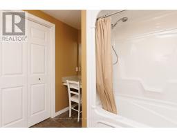 581 HARRIS CIRCLE - 25