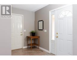 581 HARRIS CIRCLE - 7
