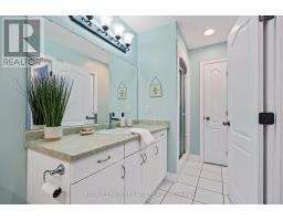 30 HAGERMAN CRESCENT - 28