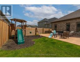 3 HARDY COURT - 15