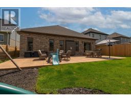 3 HARDY COURT - 16