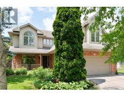 82 MASONVILLE CRESCENT - 1