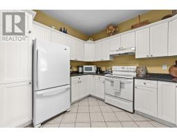 99 DUCHESS AVENUE - 30