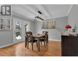 3 - 410 AMBLESIDE DRIVE - 3