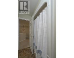 11 SOUTHGATE PARKWAY - 22