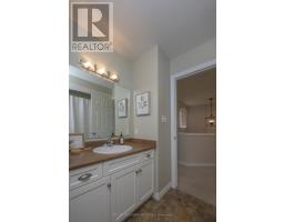 11 SOUTHGATE PARKWAY - 23