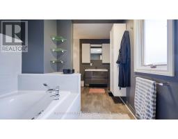 904 WILLOW DRIVE - 33